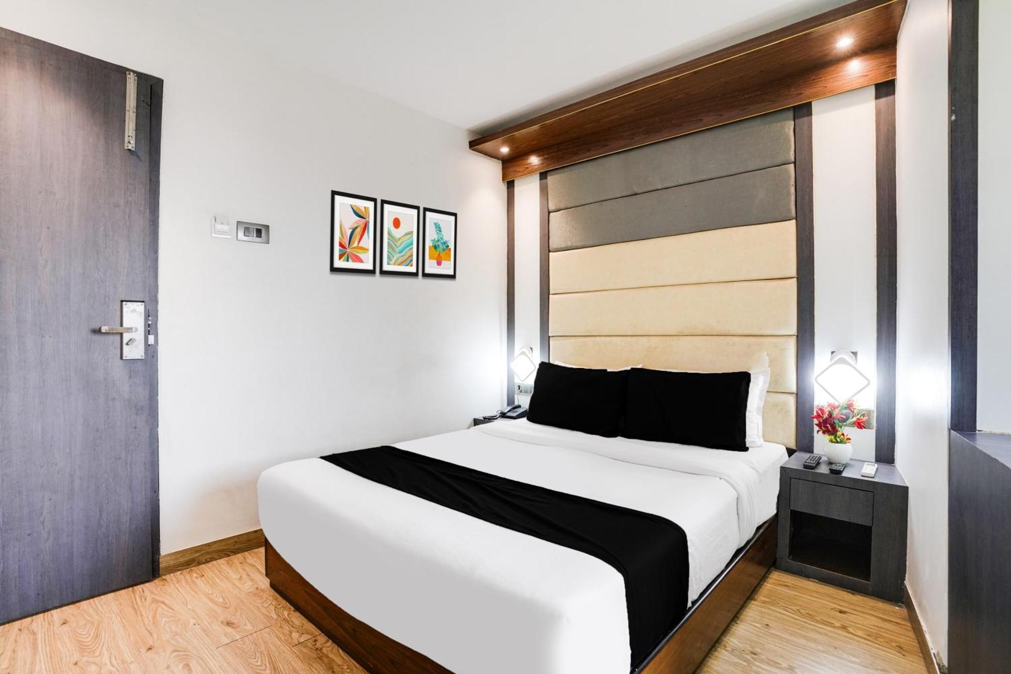 Super Collection O Andheri Near Western Express Highway Mumbai Ngoại thất bức ảnh