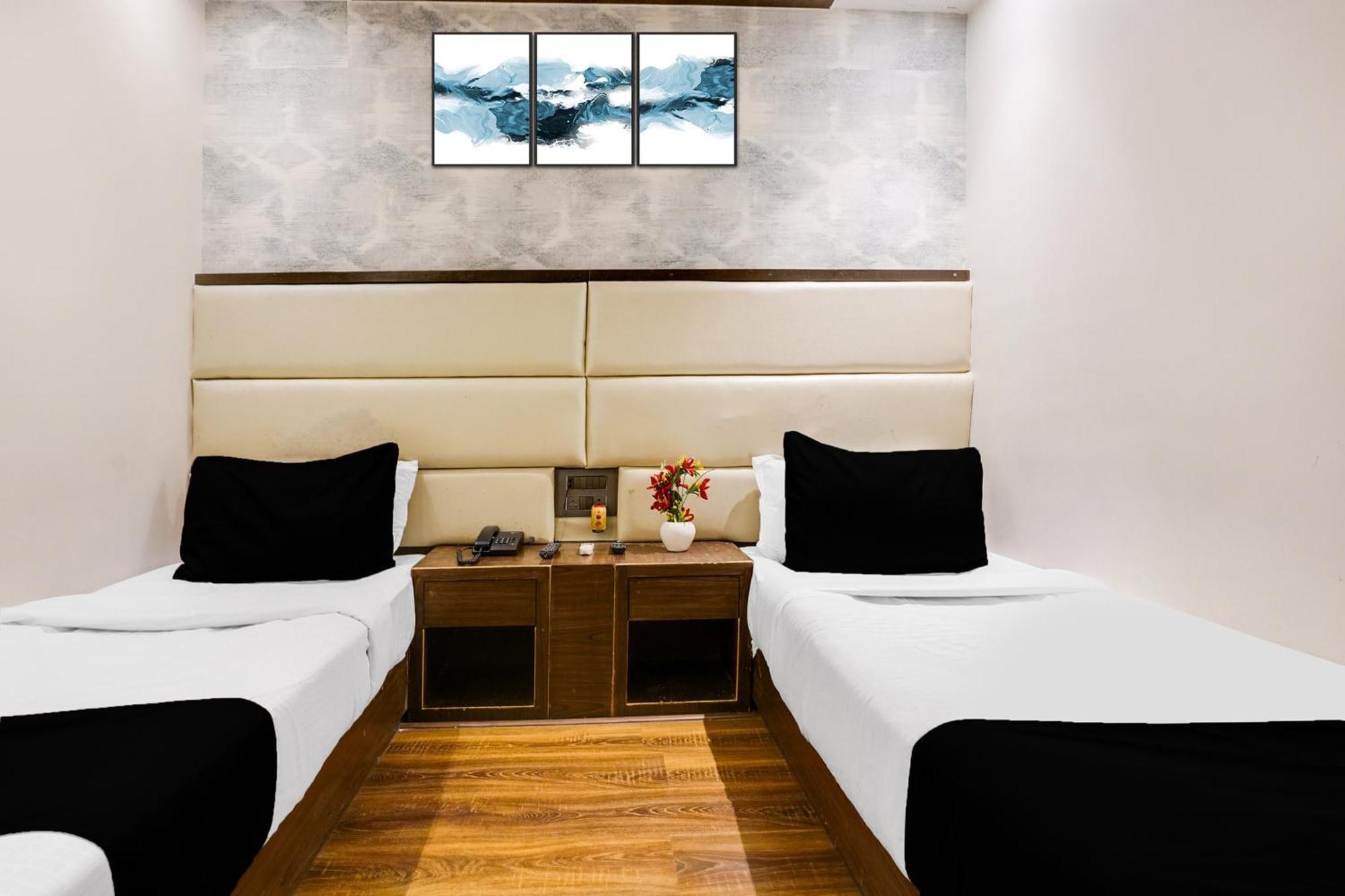Super Collection O Andheri Near Western Express Highway Mumbai Ngoại thất bức ảnh