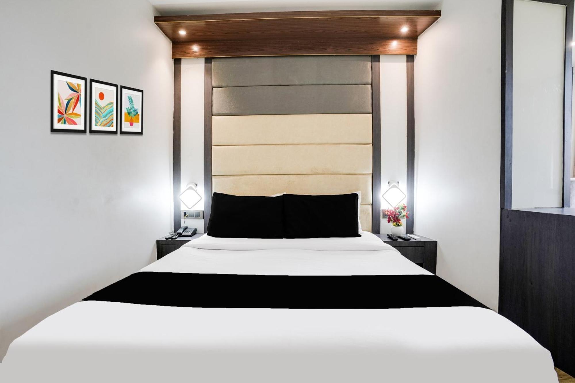 Super Collection O Andheri Near Western Express Highway Mumbai Ngoại thất bức ảnh