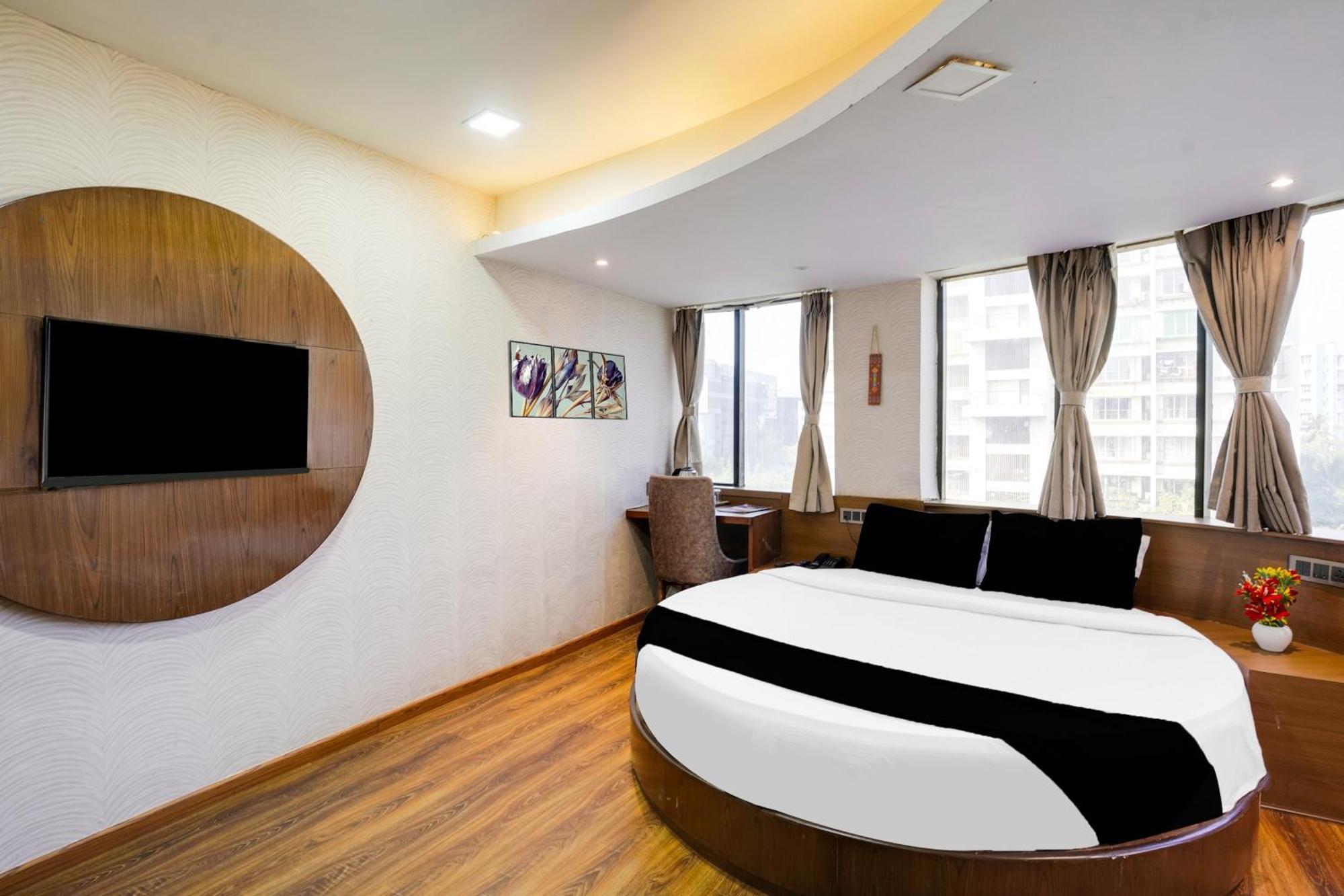 Super Collection O Andheri Near Western Express Highway Mumbai Ngoại thất bức ảnh